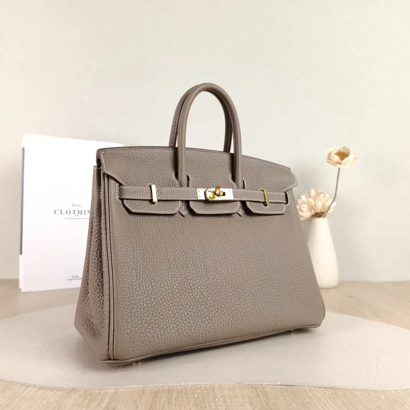 Hermès Top Handle Bag Birkin 25 Gold-Tone Hardware Togo Calfskin Small 25 × 13 × 20 cm K — cover view 4 of 6