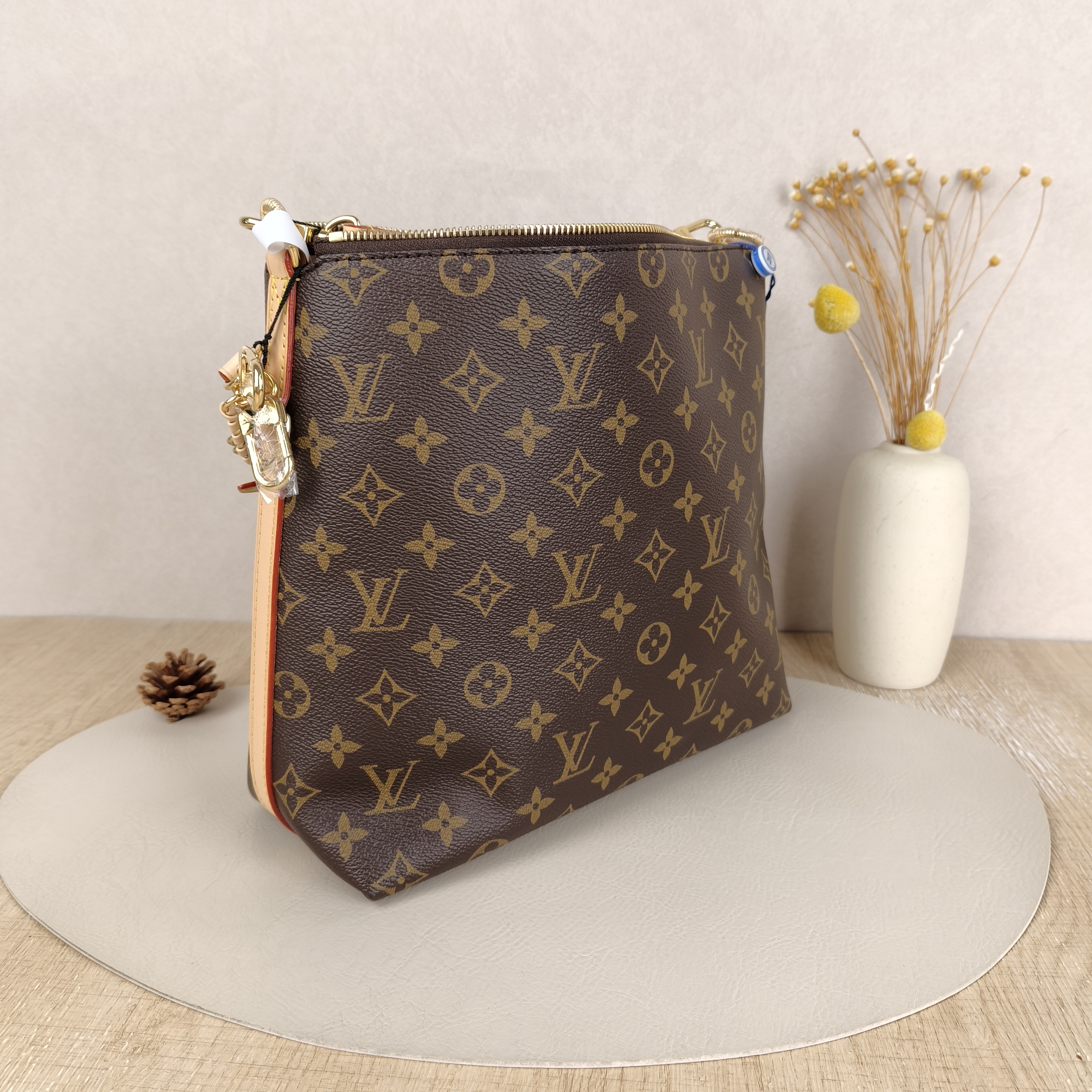 Louis Vuitton Multipass Shoulder Bag Monogrampvc Microchip Edition · Shoulder Strap Dust Bag · 26 × 10 × 18 cm — cover view 6 of 9