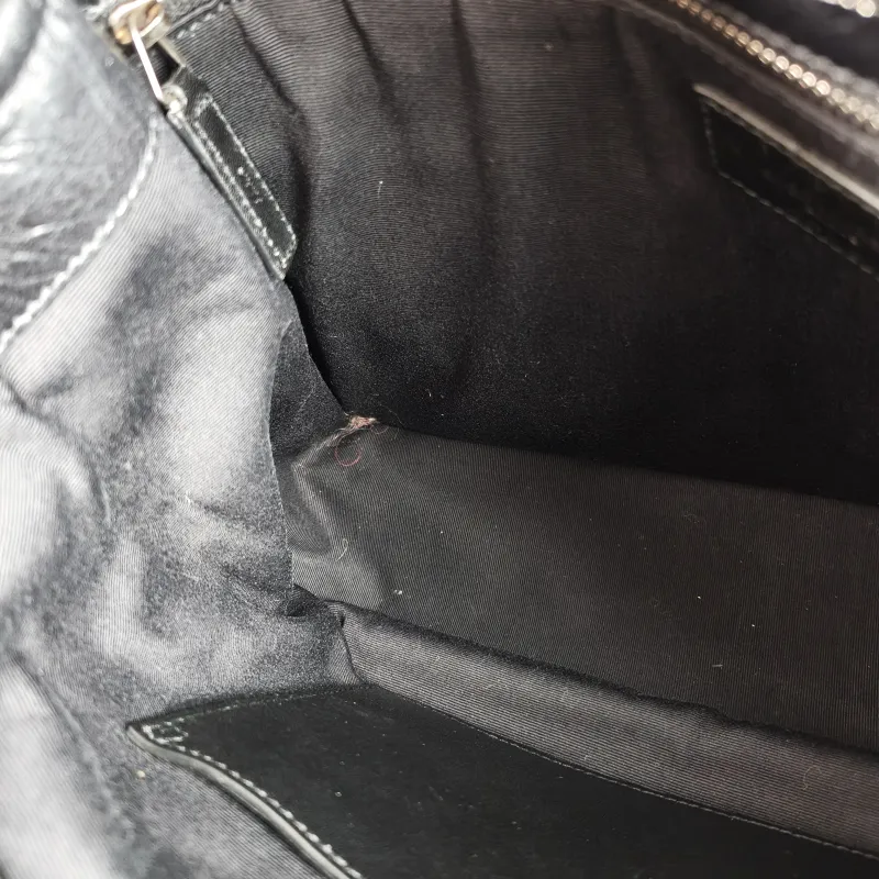 SAINT LAURENT Crossbody Bag Niki Black Calfskin Large 32 × 9 × 23 cm — detail view 11 of 13
