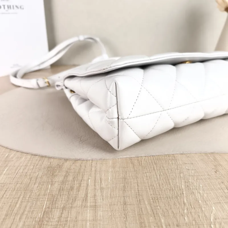 BALENCIAGA Crossbody Bag B Bag Crossbody Bag White Calfskin One Size 24 × 7 × 20 cm — detail view 11 of 12