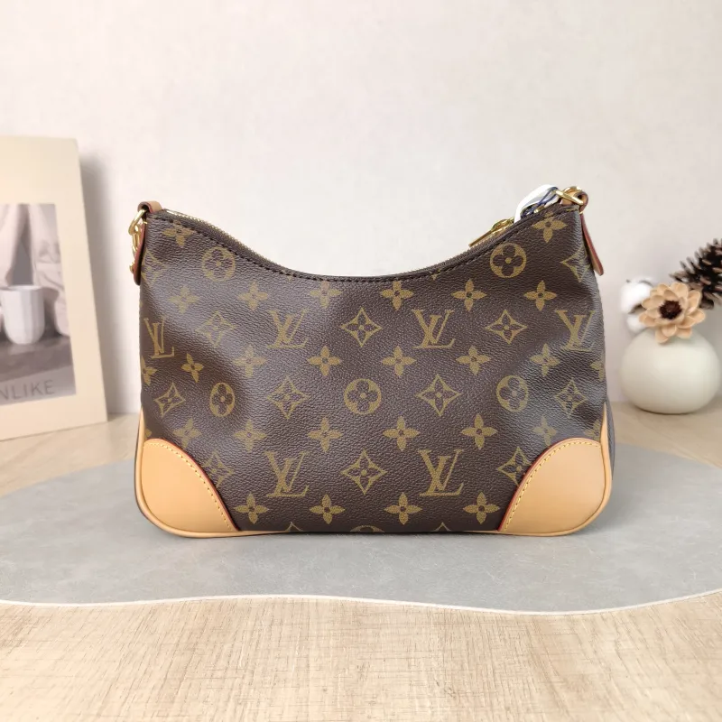 Louis Vuitton Crossbody Bag Boulogne PVC Small 26 × 9.5 × 16 cm — cover view 5 of 5