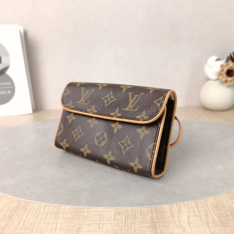 Louis Vuitton Shoulder Bag Shoulder Crossbody Bag Monogram PVC 16 × 4 × 10 cm — cover view 4 of 6