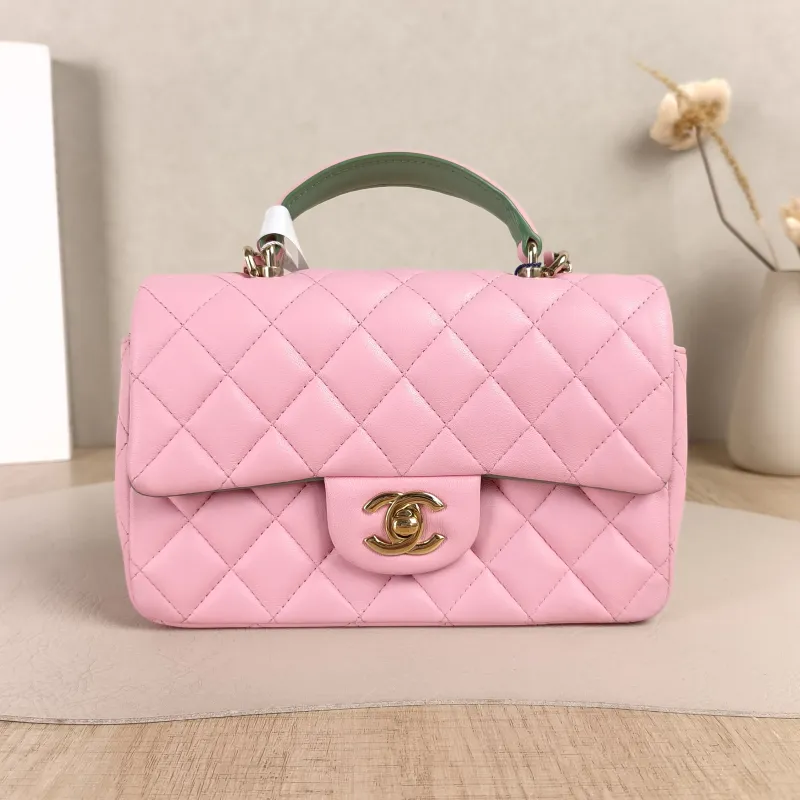 Chanel Crossbody Bag mini Pink Green Lambskin mini20 × 6 × 12 cm
