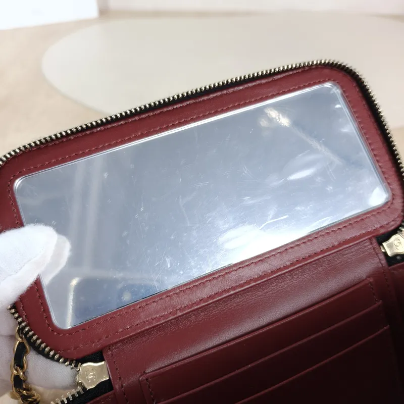 Chanel Crossbody Bag Black Calfskin One Size 16 × 8 × 9.5 cm — detail view 9 of 12