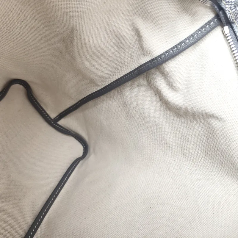 GOYARD Shoulder Bag Boheme Hobo​ Grey ine Canvas Small 43 × 14 × 27 cm — detail view 5 of 14
