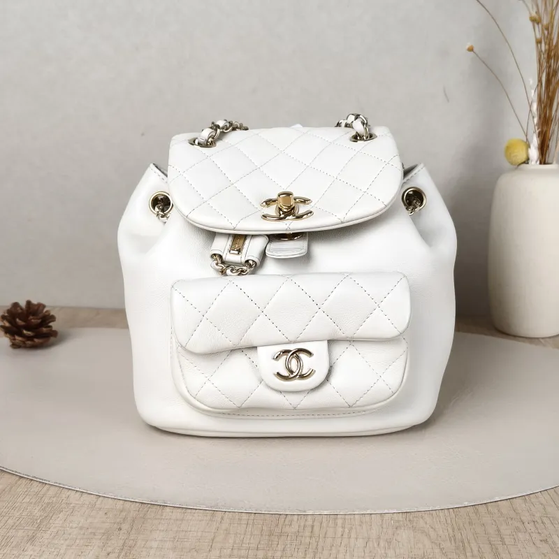 Chanel Backpack Duma White Calfskin Small18 × 12 × 18.5 cm