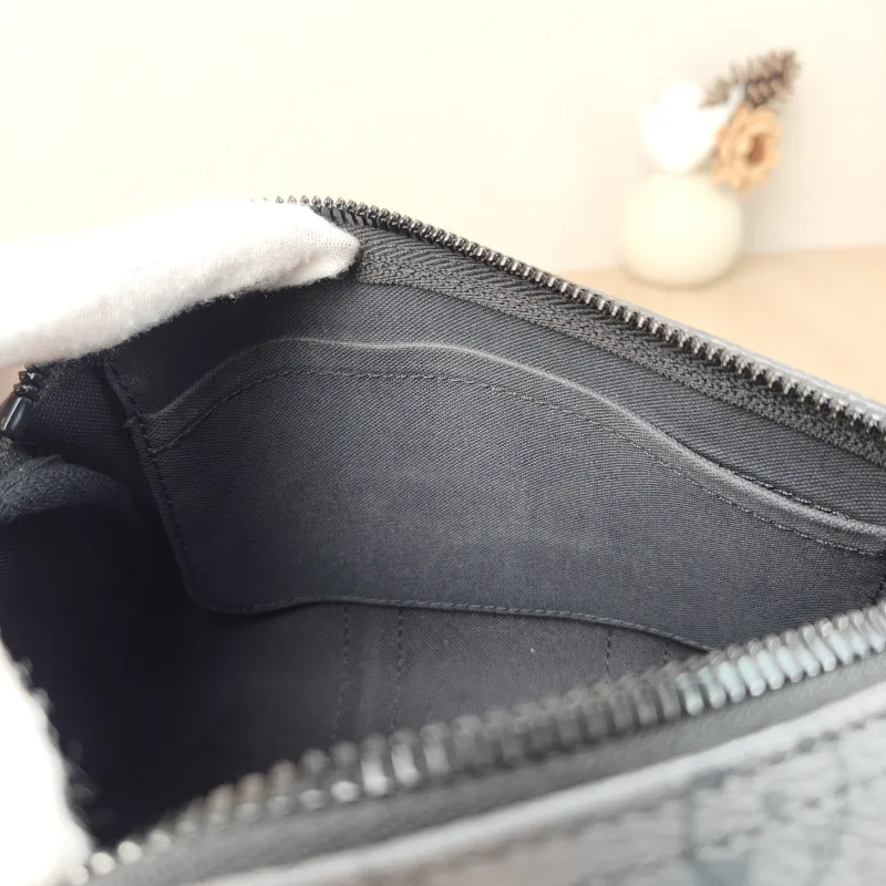 Louis Vuitton Crossbody Bag Keepall 25 Black · Blue PVC Medium 25 × 11 × 15 cm — detail view 7 of 13
