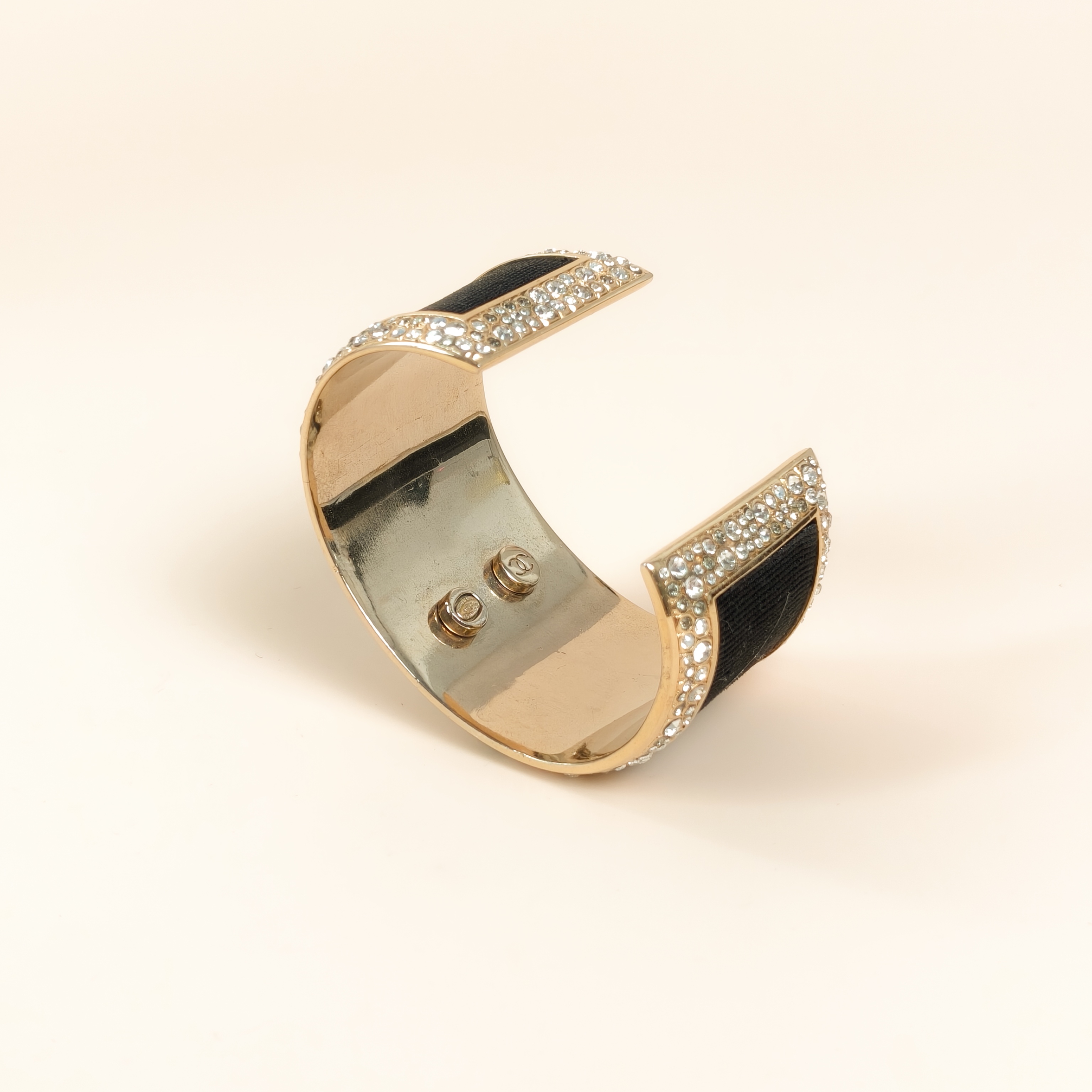 Chanel Bangle c Bangle Black Gold One Size 3.9cm — cover view 2 of 6