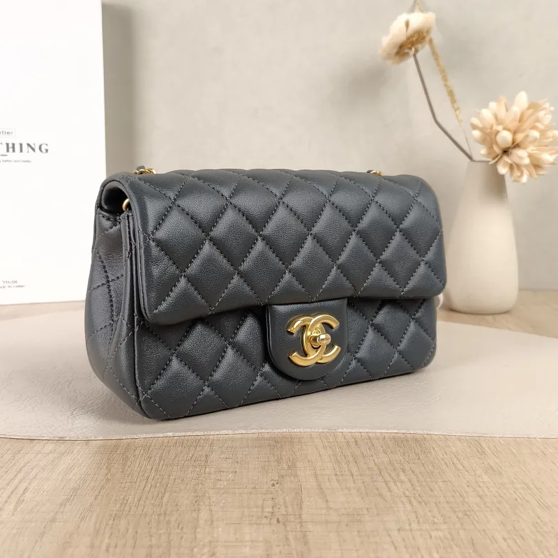 Chanel Crossbody Bag25b c mini Grey Lambskin mini20 × 6 × 12 cm — cover view 5 of 5