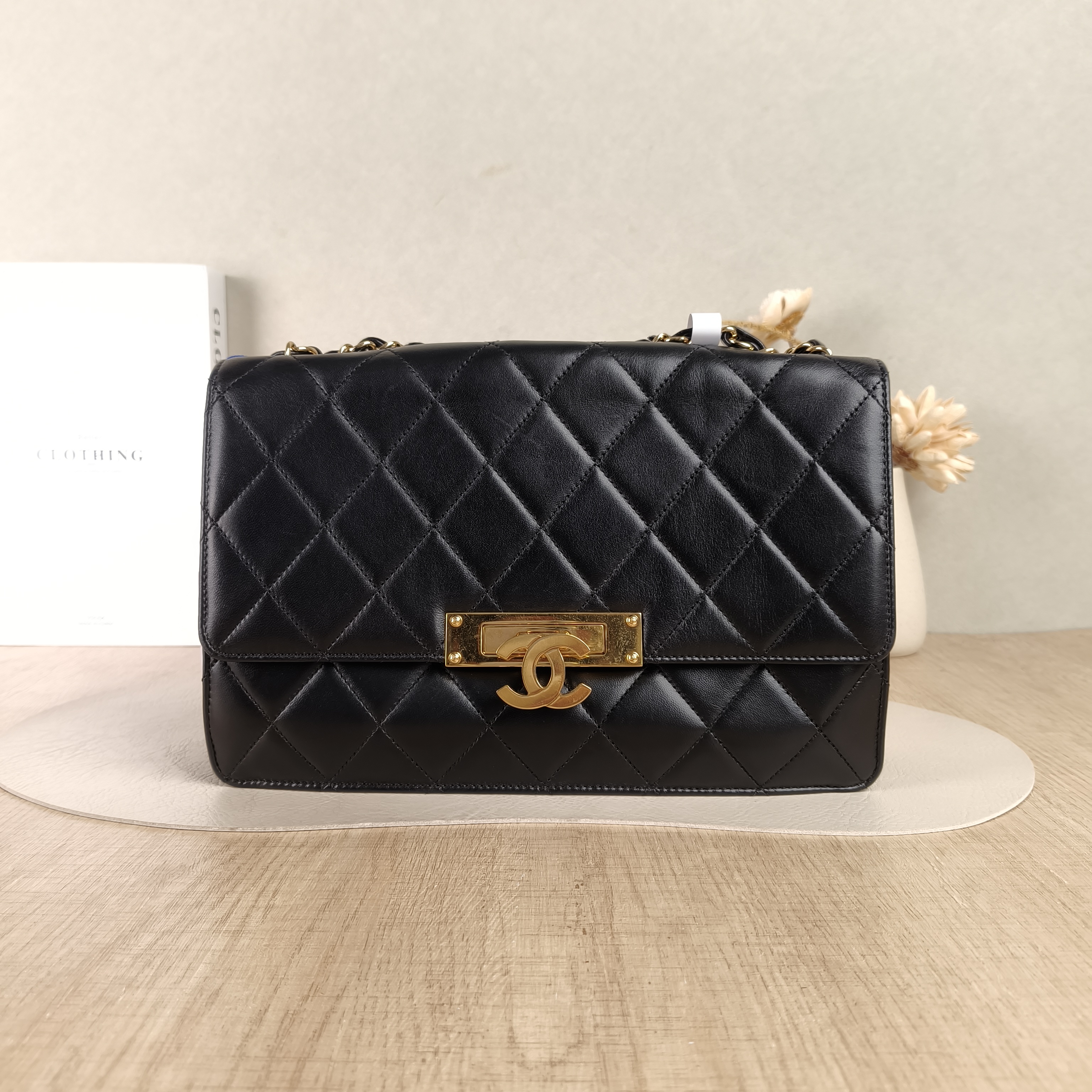 Chanel Crossbody Bagcf Collection Crossbody Bag Black Lambskin One Size28 × 8 × 18.5 cm