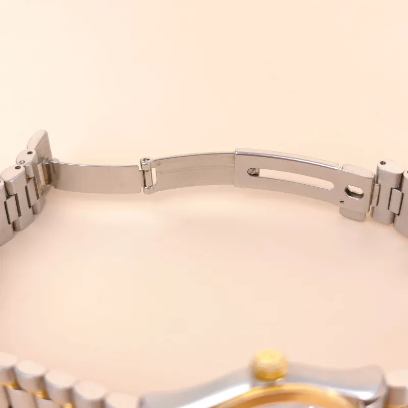 OMEGA Watch Vintage Watch White One Size 26 — cover view 9 of 9