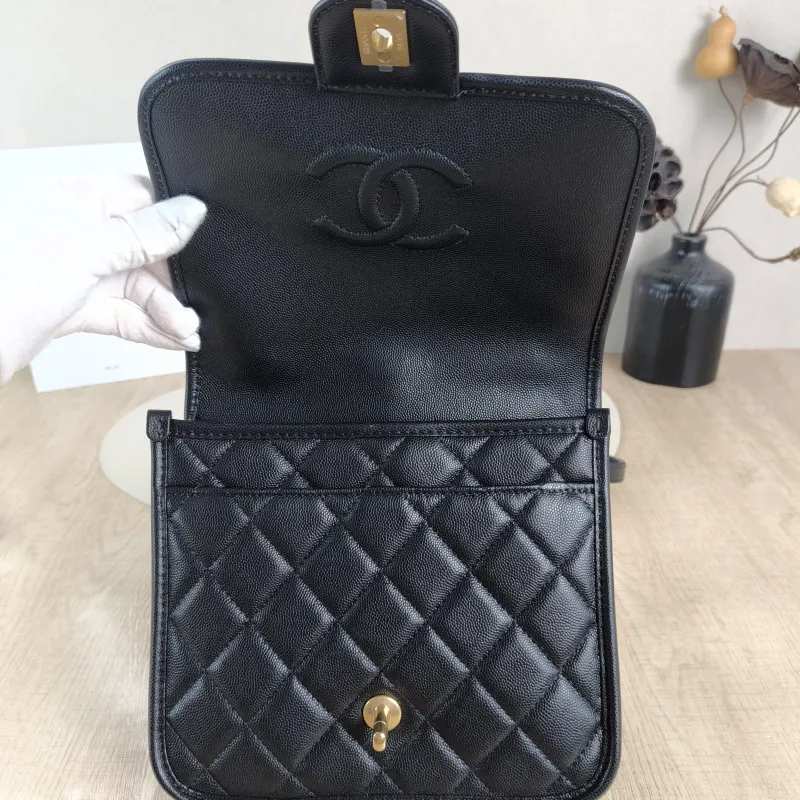 Chanel Backpack Backpack Black Grained Calfskin One Size 22 × 7 × 19.5 cm — detail view 3 of 14