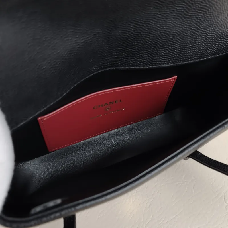 Chanel Crossbody Bag preppy coco Black Grained Calfskin Mini 17 × 5 × 11.5 cm — detail view 4 of 11