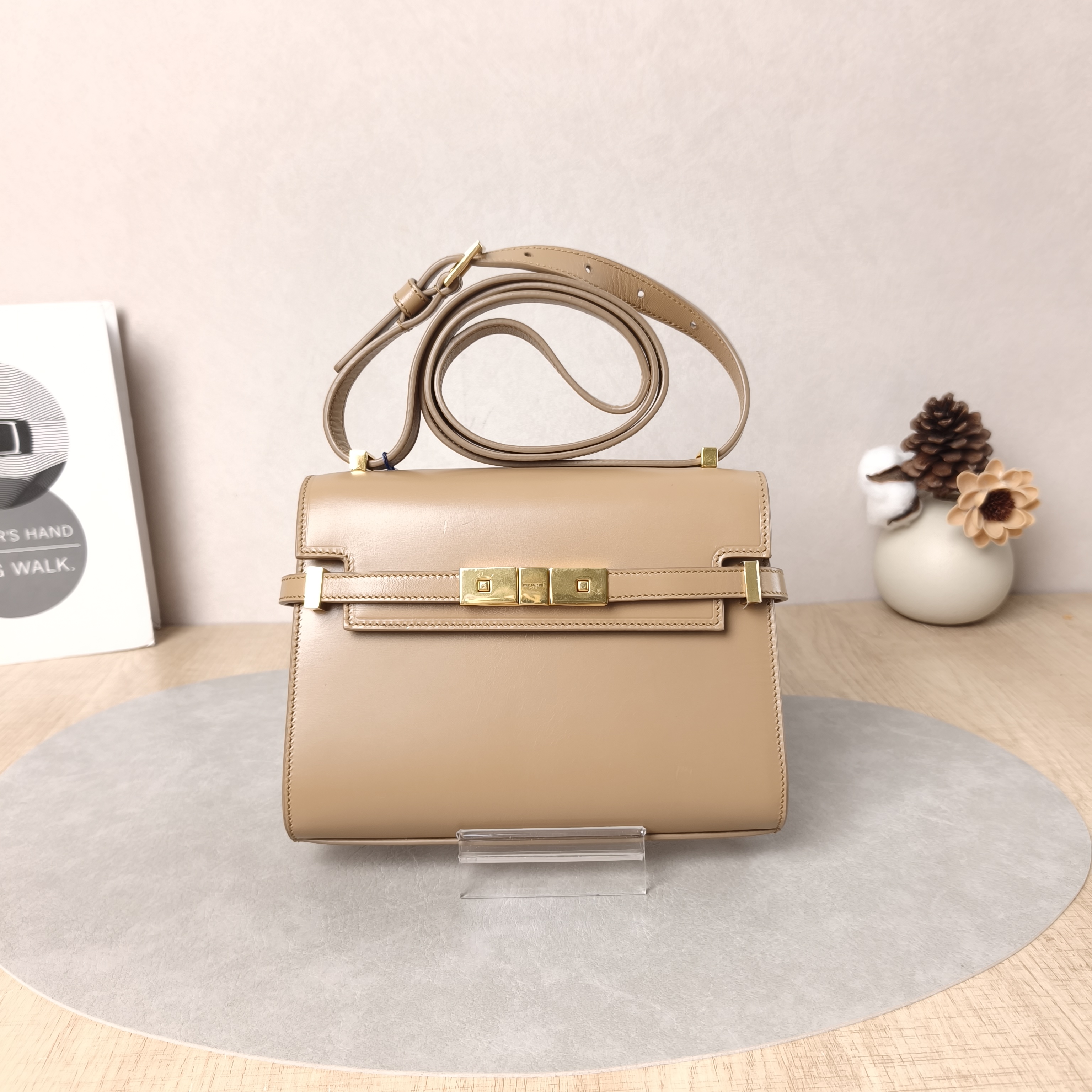 SAINT LAURENT Crossbody Bag MANHATTAN Taupe Calfskinmini19 × 4 × 14 cm Conditioned