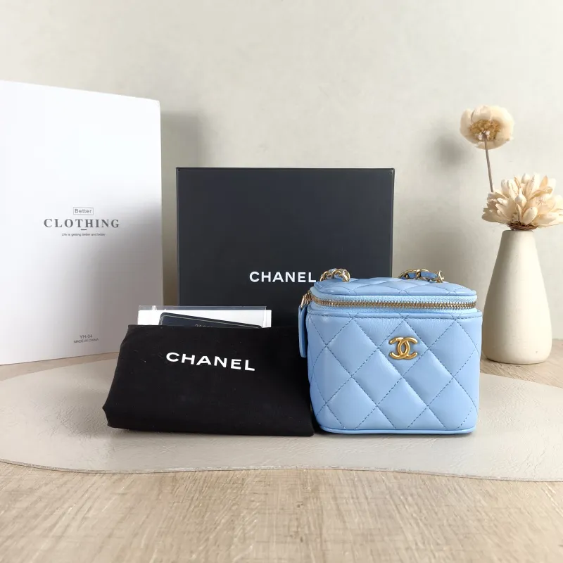Chanel Crossbody Bag Edition Blue Lambskin One Size 10 × 7 × 9 cm 31 — cover view 2 of 5