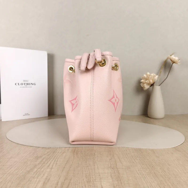 Louis Vuitton Crossbody Bag BUNDLE Pink Monogram Empreinte Embossed Calfskin28 × 11.5 × 20 cm — detail view 2 of 11
