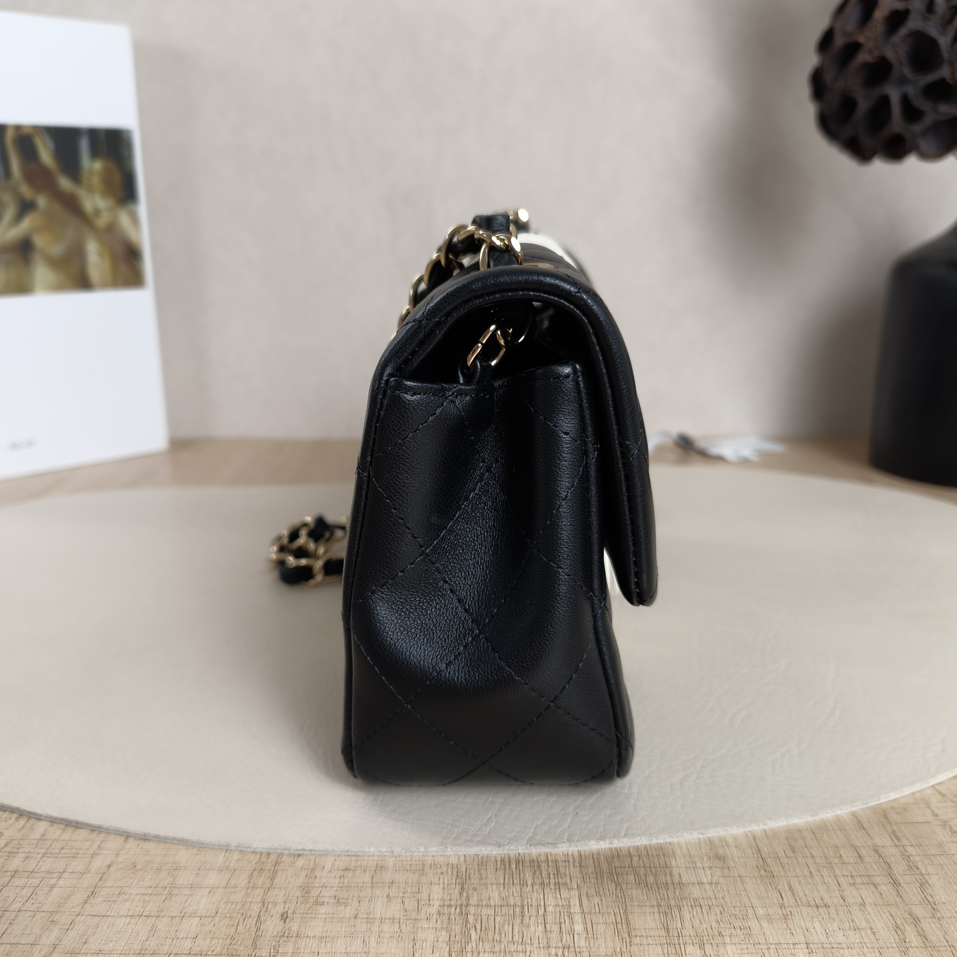 Chanel Crossbody Bag Classic Flap Large Mini CF Mini Colorblock Lambskin mini20 × 6 × 12 cm — cover view 8 of 10
