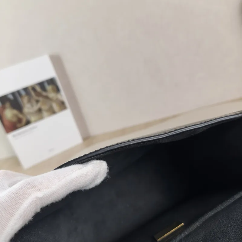 Louis Vuitton Crossbody Bag Spring Street Black Patent Leather · PVC One Size 17 × 8.5 × 16 cm Leather Tag — detail view 11 of 11