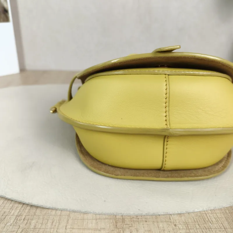 LOEWE Crossbody Bag Gate Dual Calfskin Mini 21 × 9.5 × 12.5 cm — detail view 3 of 12