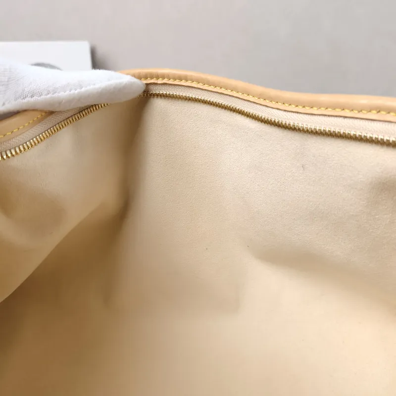 Louis Vuitton Shoulder Bag Carryall East West Multicolore PVC One Size 36 × 10 × 19 cm — detail view 8 of 9