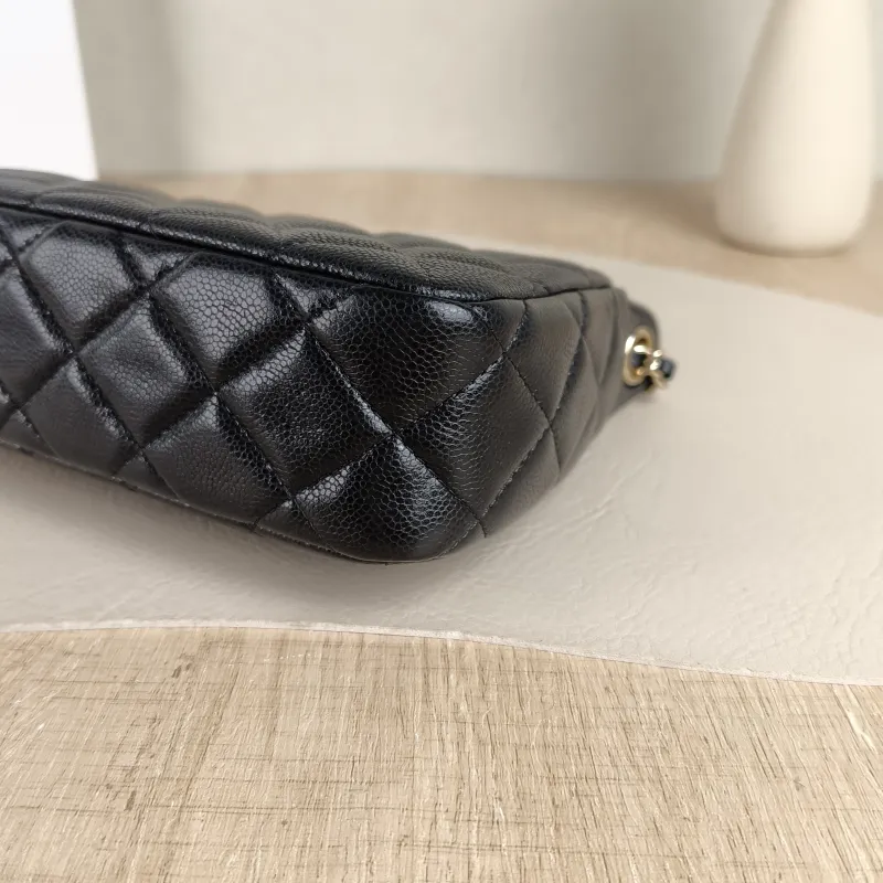 Chanel Crossbody Bag Black Grained Calfskin One Size 21 × 5.5 × 12 cm — detail view 1 of 13