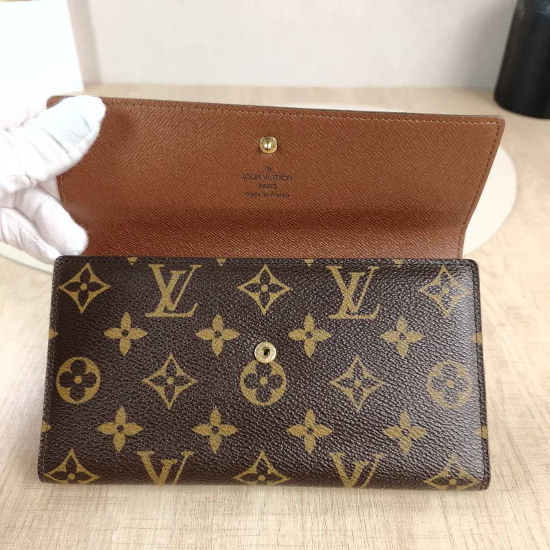 Louis Vuitton Wallet Edition Wallet Monogram PVC 19 × 2.5 × 10.5 cm — detail view 9 of 12
