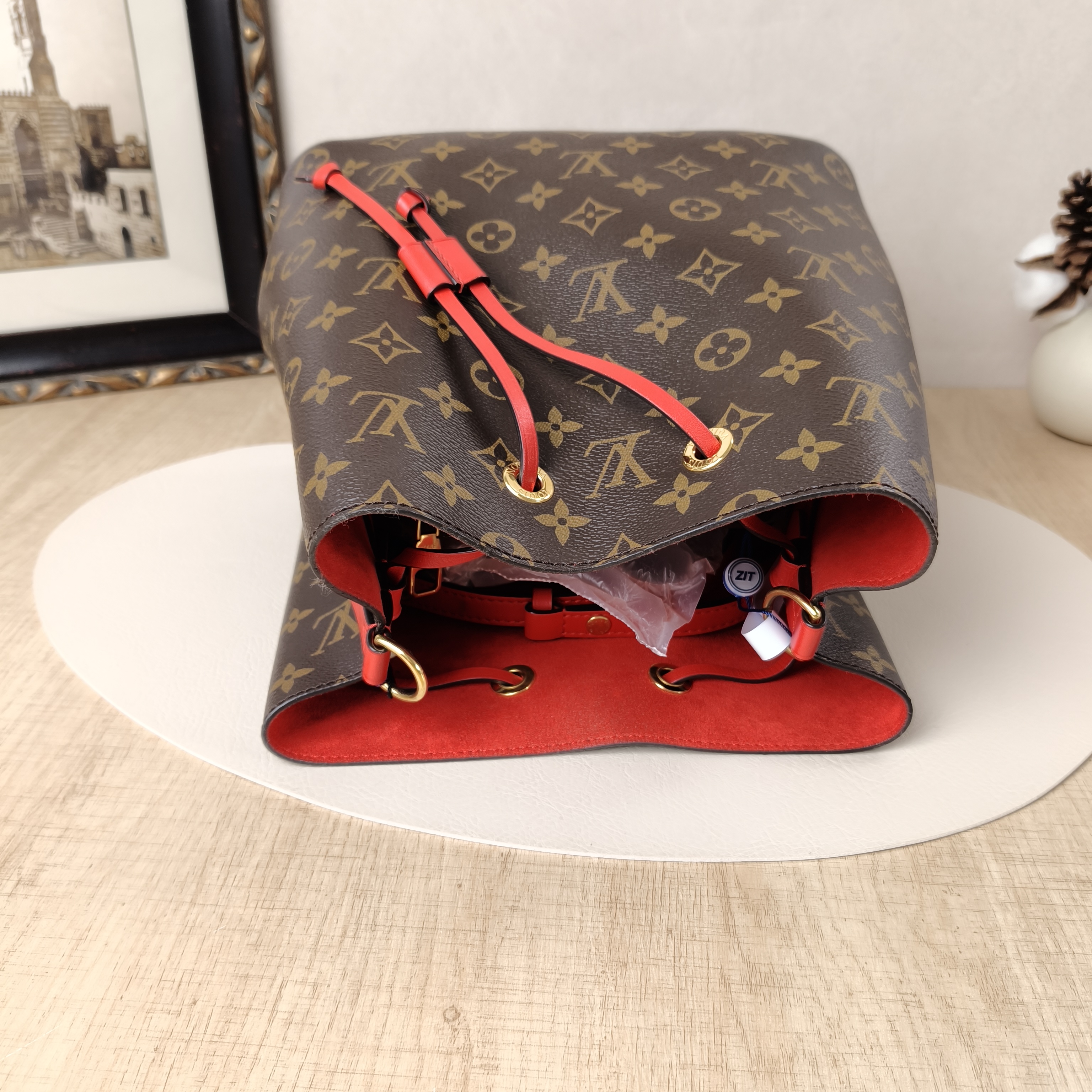 Louis Vuitton Shoulder Bag NÉONOÉ Bucket Bag PVC Medium26 × 17.5 × 26 cm — cover view 10 of 11