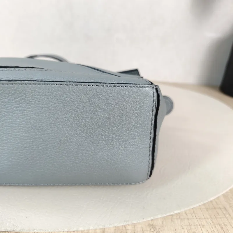 LOEWE Crossbody Bag Puzzle Grey Calfskin Mini 18 × 8 × 12.5 cm — detail view 9 of 11