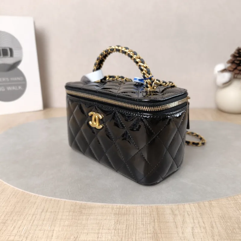 Chanel Crossbody Bag Edition Black Patent Leathermini16 × 8 × 9.5 cm — cover view 5 of 5