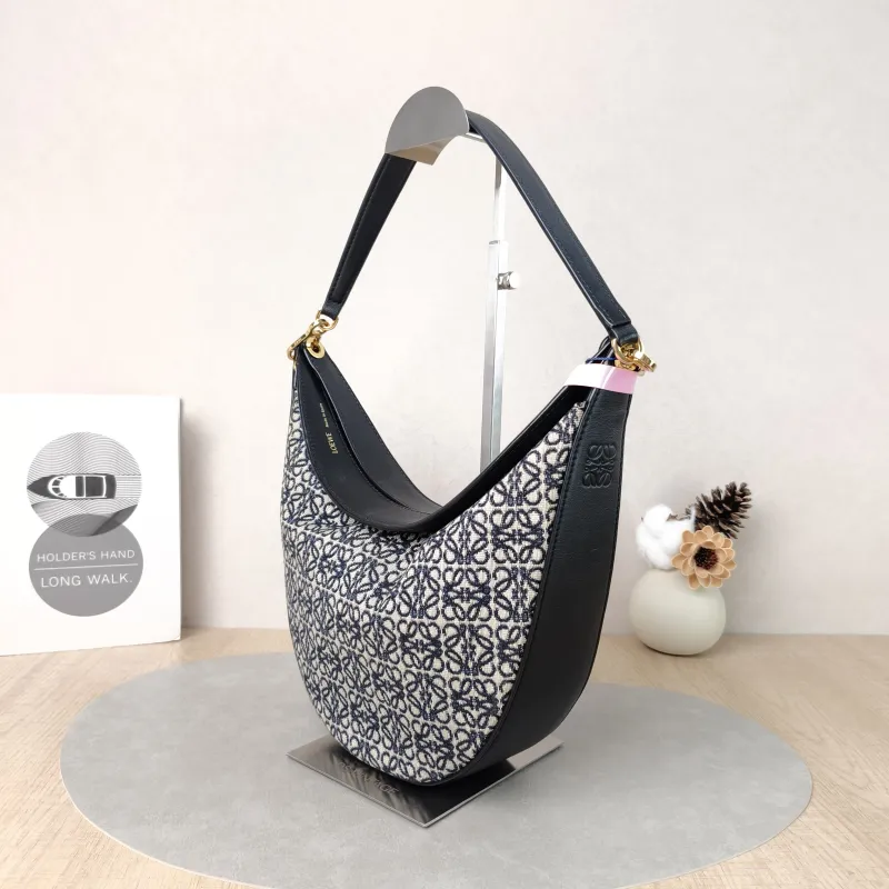LOEWE Shoulder Bag luna Shoulder Bag Black Canvas One Size 30 × 8 × 28 cm — cover view 4 of 6