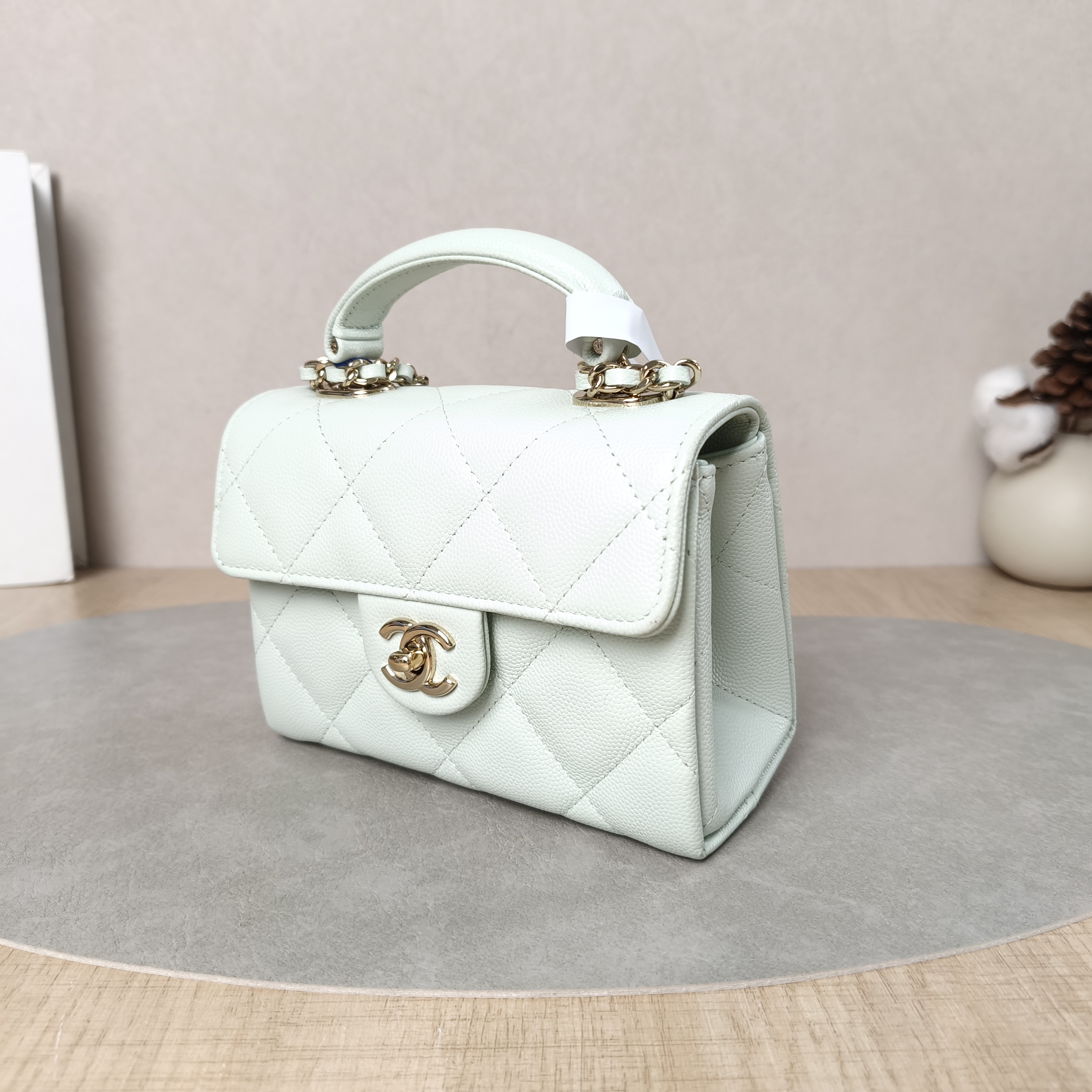 Chanel Crossbody Bag25s Top Handle Crossbody Bag Green Calfskin One Size15 × 7 × 11 cm — cover view 4 of 6