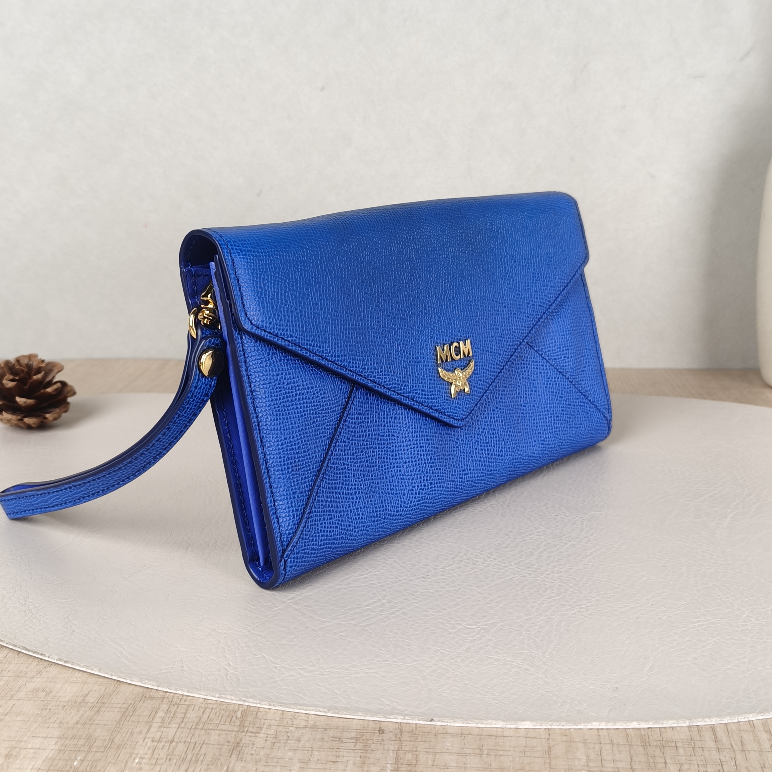 MCM Wallet Wallet Blue Calfskin One Size20 × 2 × 12 cm — cover view 3 of 5