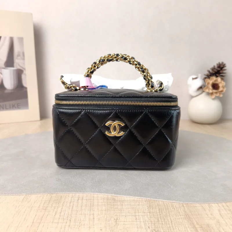 Chanel Crossbody Bag Black Waxed Leather Mini 16 × 8 × 9.5 cm