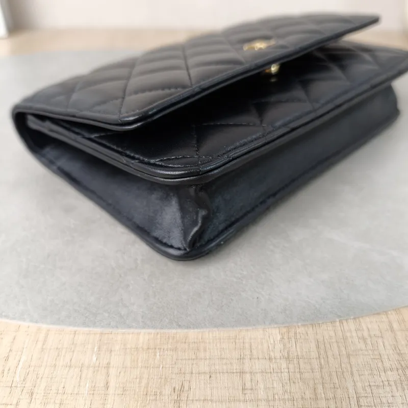 Chanel Crossbody Bag Classic Flap WOC CF WOCWOC Bag Black Lambskinmini19.2 × 3.5 × 12.3 cm — detail view 9 of 12