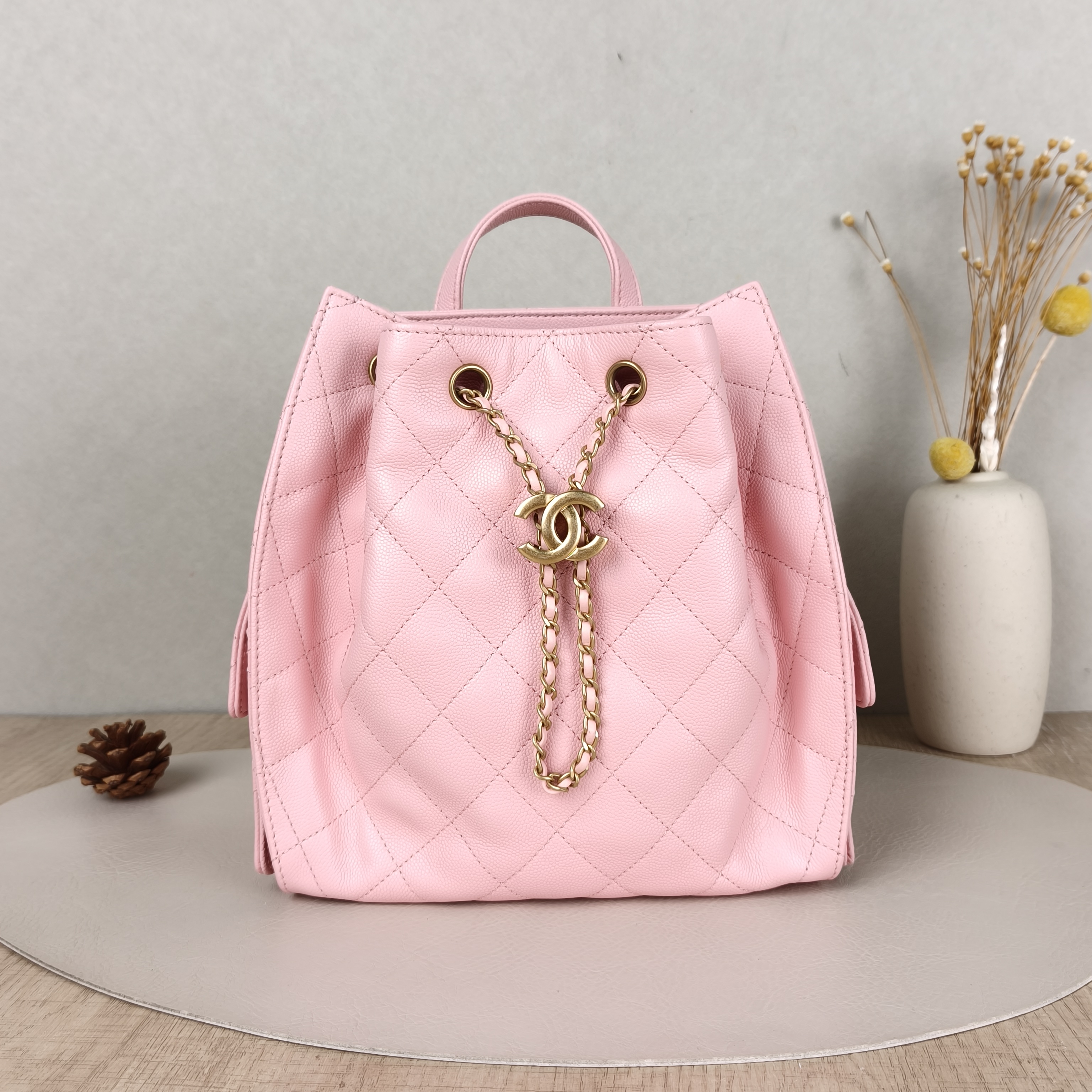 Chanel Backpack25bag Backpack Pink Grained Calfskin Medium23 × 14 × 23 cm