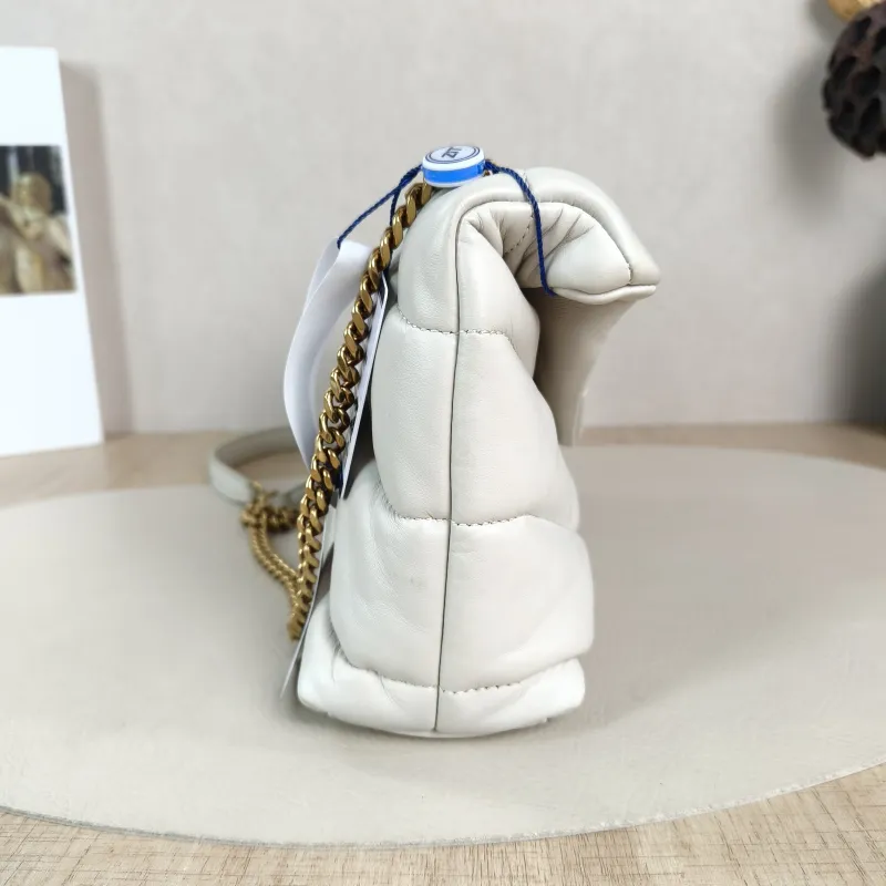 SAINT LAURENT Crossbody Bag LOULOU PUFFER White Lambskinmini23 × 8.5 × 15.5 cm — detail view 2 of 12