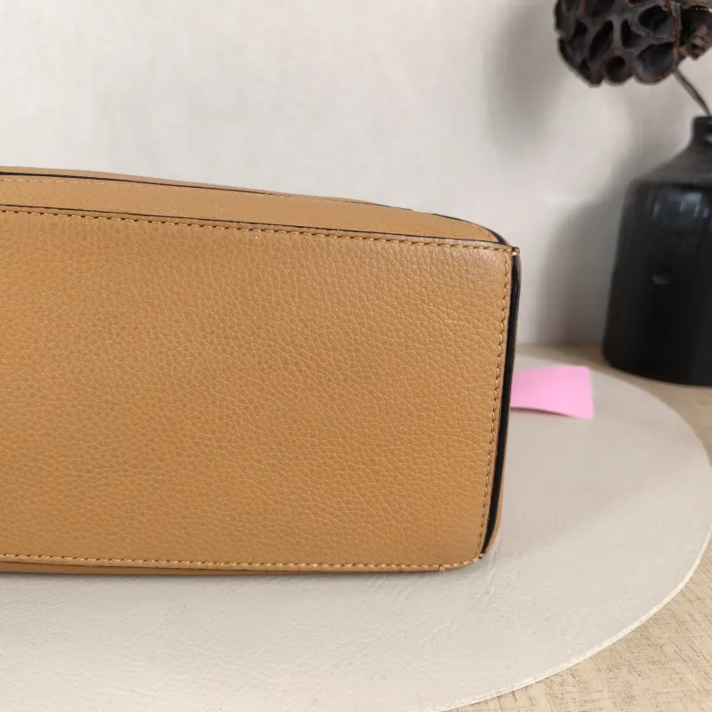 LOEWE Crossbody Bag Puzzle Caramel CC alfskin Small 24 × 10.5 × 16.5 cm — detail view 9 of 12