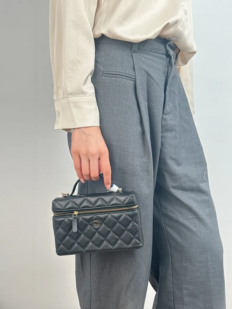 Chanel Crossbody Bag lp Box Bag Top Handle Crossbody Bag Black Calfskin One Size 19.5 × 5 × 17 cm — on-model view 1 of 2