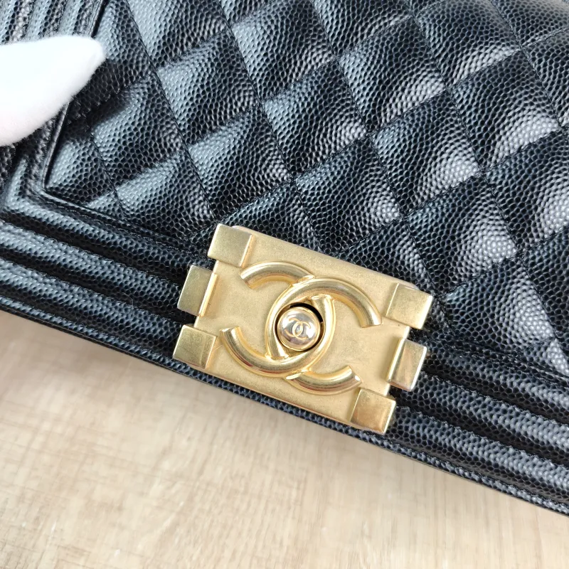 Chanel Crossbody Bag Le Boy​ Black Grained Calfskin Small 20.5 × 8.5 × 12 cm — detail view 11 of 12