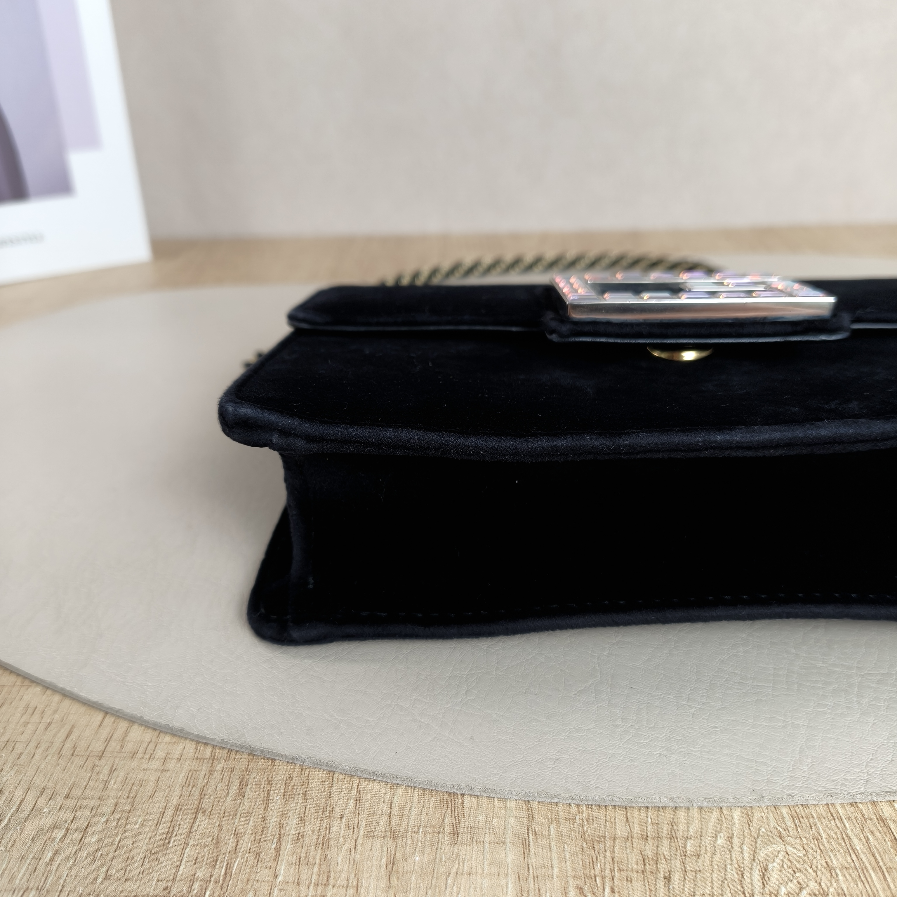 GUCCI Crossbody Bag Crossbody Bag Black Velvet One Size20 × 5 × 13 cm — cover view 8 of 10