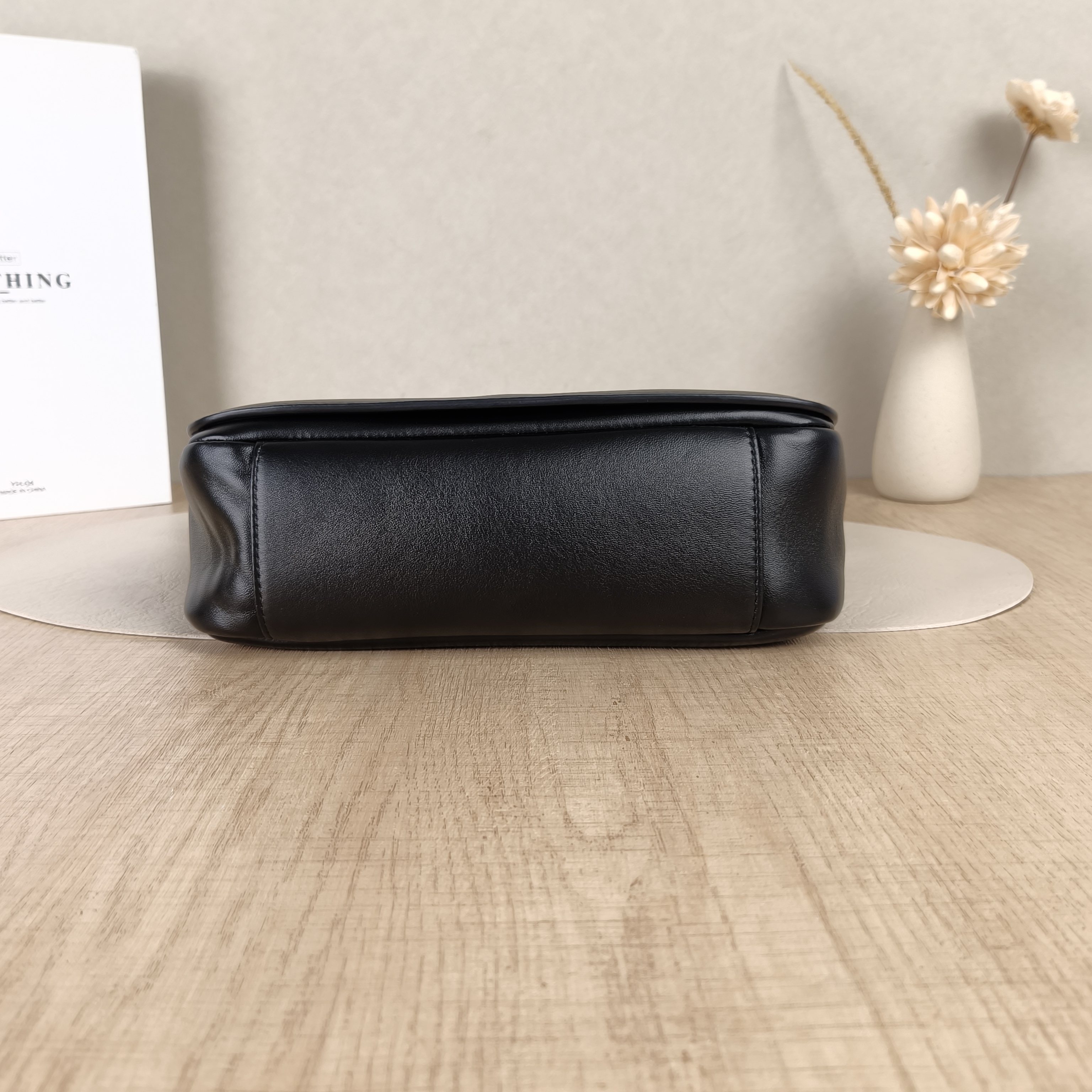 Chanel Shoulder Bag26s c logo Shoulder Bag Black Lambskin25 × 8 × 16 cm — cover view 3 of 5