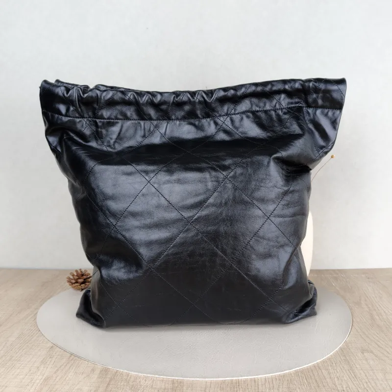Chanel Shoulder Bag 22Bag Black CC alfskin Large 48 × 10 × 45 cm — cover view 4 of 5