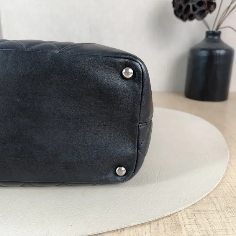 Chanel Shoulder Bag Cambon Basket Black Calfskin Small 20 × 12 × 24 cm 10 — detail view 5 of 11