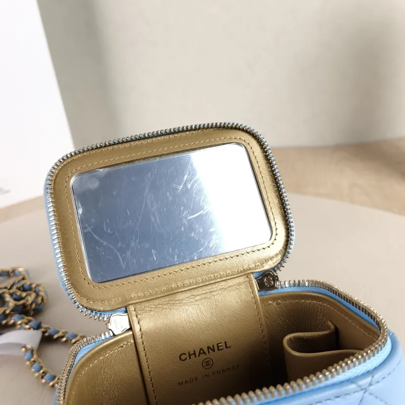 Chanel Crossbody Bag Edition Blue Lambskin One Size 10 × 7 × 9 cm 31 — detail view 7 of 12
