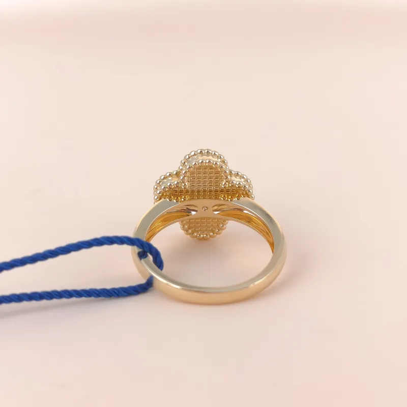 Van Cleef & Arpels Ring Alhambra Alhambra Collection Ring 18KY ellow Gold Vintage Small55 — cover view 9 of 9