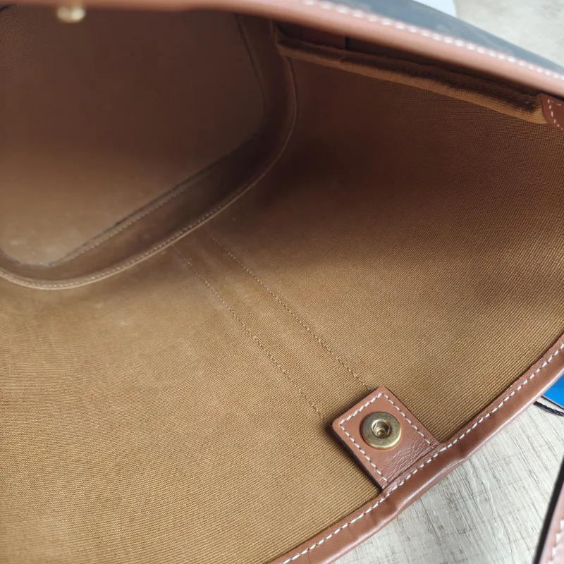 CELINE Crossbody Bag Triomphe Bucket Bag Monogram PVC Small 22 × 13 × 26 cm — detail view 5 of 10