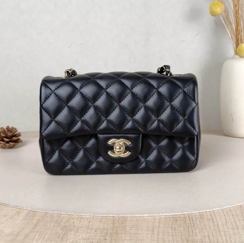Chanel Crossbody Bag Classic Flap Large Mini CF Mini Black SL ambskin mini 20 × 6 × 12 cm