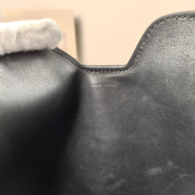 CELINE Shoulder Bag CAMILLE 16 SOFT Shoulder Bag Black Calfskin Small 24.5 × 5 × 21.5 cm — detail view 14 of 14