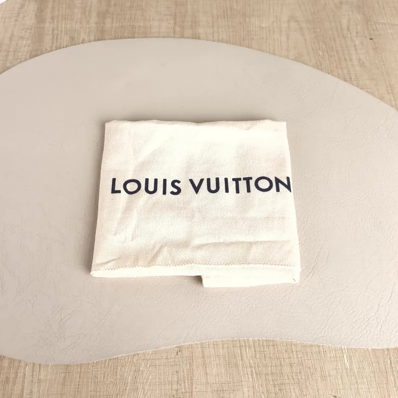 Louis Vuitton Crossbody Bag Speedy Nano Monogram · Vivienne PVC nano 16 × 7.5 × 10 cm — detail view 3 of 10