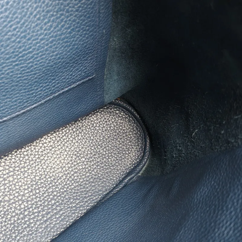 Hermès Shoulder Bag Shoulder Bag Blue TC Calfskin One Size 31 × 11 × 33 cm N — detail view 2 of 10